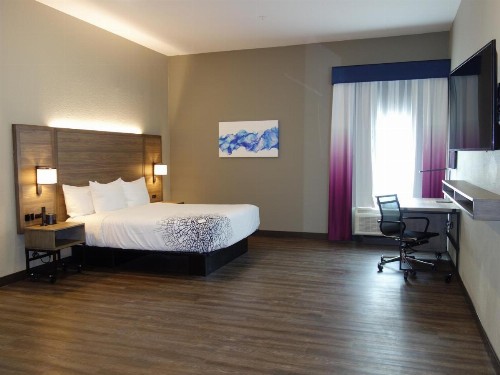 La Quinta by Wyndham San Antonio Alamo City - image 33