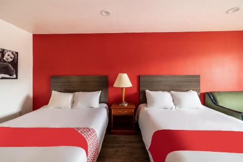 OYO Hotel San Antonio near AT&T Center - image 16