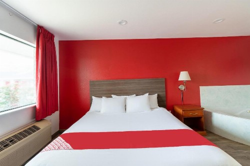 OYO Hotel San Antonio near AT&T Center - image 22