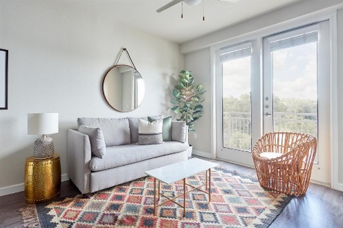 Sonder — Southtown Apartments - image 1