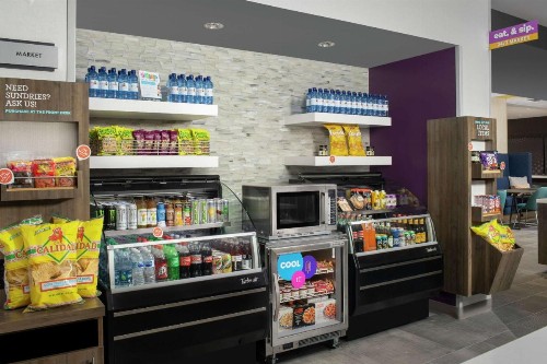 Tru By Hilton San Antonio Lackland Sea World - image 11