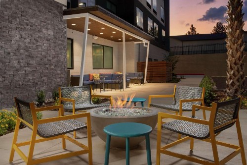Home2 Suites by Hilton San Antonio Lackland SeaWorld - image 11