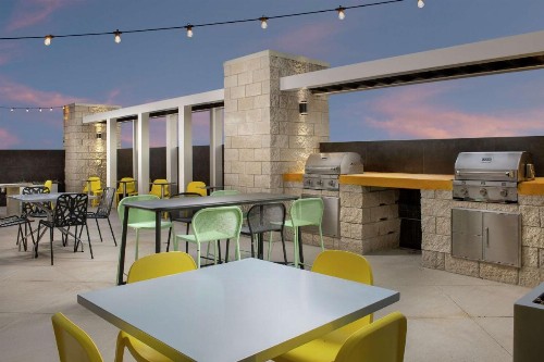 Home2 Suites by Hilton San Antonio Lackland SeaWorld - image 7