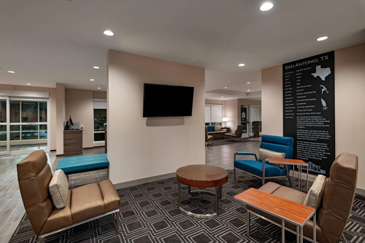 TownePlace Suites San Antonio Northwest at the RIM - image 4