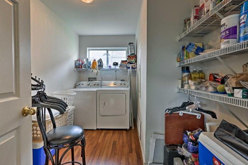 Cozy San Antonio Getaway with Yard about 12 Mi to Dtwn! - image 5