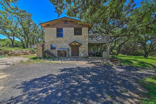Scenic Cottage with Views 17 mi to San Antonio! - image 2