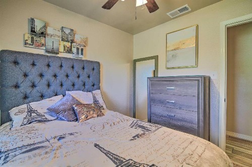 San Antonio Oasis with Yard Pool and Outdoor Bar! - image 7