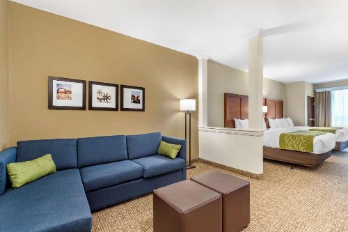 Comfort Suites San Antonio Ft. Sam Houston/SAMMC Area - image 17