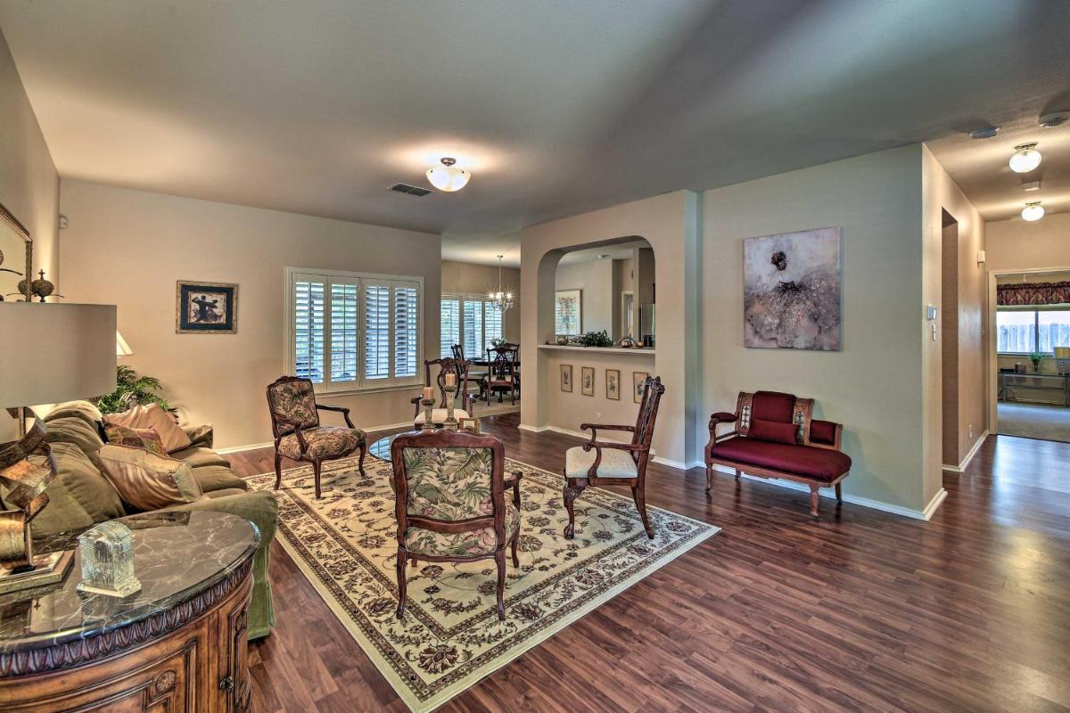 Upscale San Antonio Home with Screened-In Porch! - image 4
