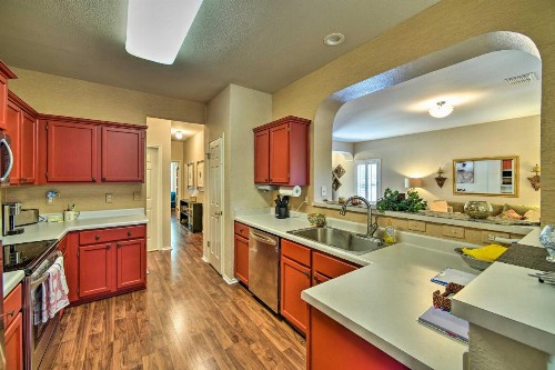 Upscale San Antonio Home with Screened-In Porch! - image 9