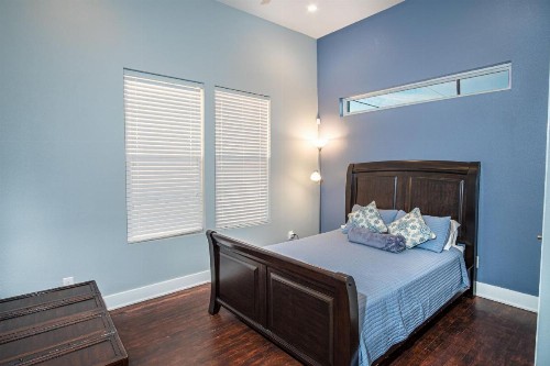 Prosperity Place Remodeled 3BR 2BA Near Downtown - image 6
