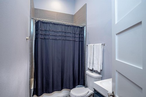 Prosperity Place Remodeled 3BR 2BA Near Downtown - image 9