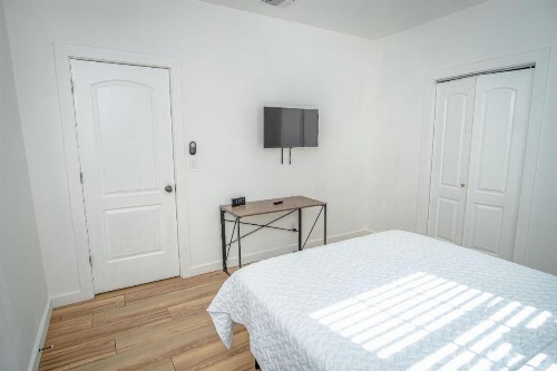 Cozy Remodeled 2br-1ba Near Downtown - image 5