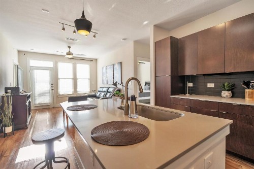 Curated Comfort with Riverwalk Access and Resort Style Pool - image 9