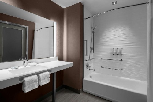 AC Hotel by Marriott San Antonio Riverwalk - image 15