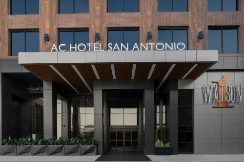 AC Hotel by Marriott San Antonio Riverwalk - image 2