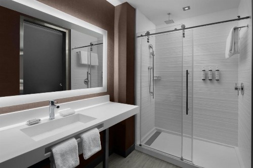 AC Hotel by Marriott San Antonio Riverwalk - image 50