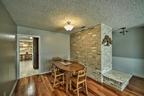 N San Antonio Family Home 8 Mi to Airport - image 5