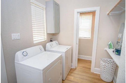 Brand New Remodeled 3BR2BA House Near Downtown - image 6