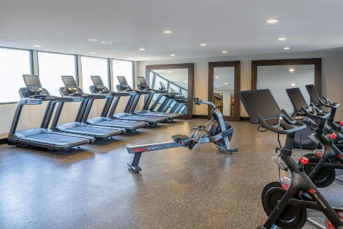 DoubleTree by Hilton San Bernardino - image 19