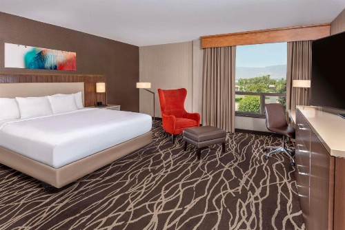 DoubleTree by Hilton San Bernardino - image 27