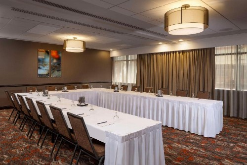 DoubleTree by Hilton San Bernardino - image 47
