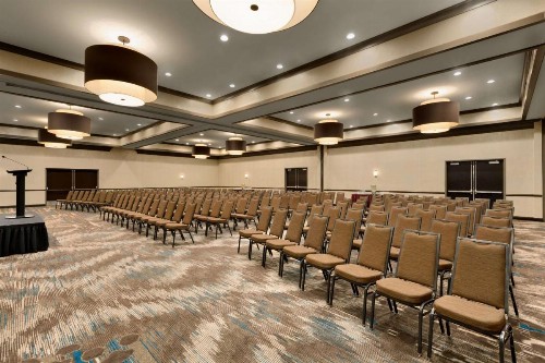 DoubleTree by Hilton San Bernardino - image 48