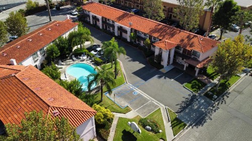 Days Inn by Wyndham San Bernardino/Redlands - image 25