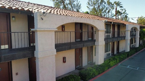 Days Inn by Wyndham San Bernardino/Redlands - image 9
