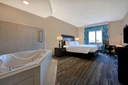Hilton Garden Inn San Bernardino - image 19