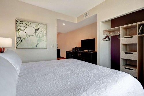 Hilton Garden Inn San Bernardino - image 35