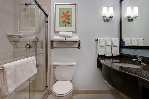 Hilton Garden Inn San Bernardino - image 41