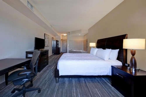 Hilton Garden Inn San Bernardino - image 44