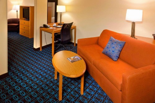 Fairfield Inn and Suites San Bernardino - image 15