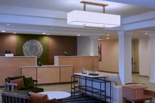 Fairfield Inn and Suites San Bernardino - image 28