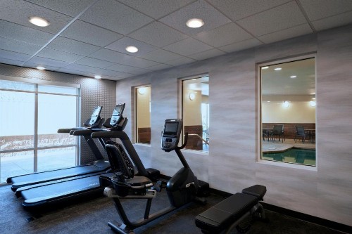 Fairfield Inn and Suites San Bernardino - image 4