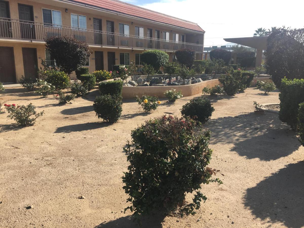 Budget Lodge San Bernadino - image 2