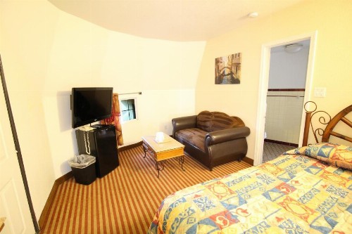 Wigwam Motel - image 21