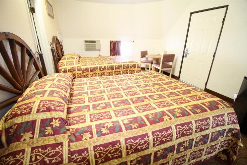 Wigwam Motel - image 26