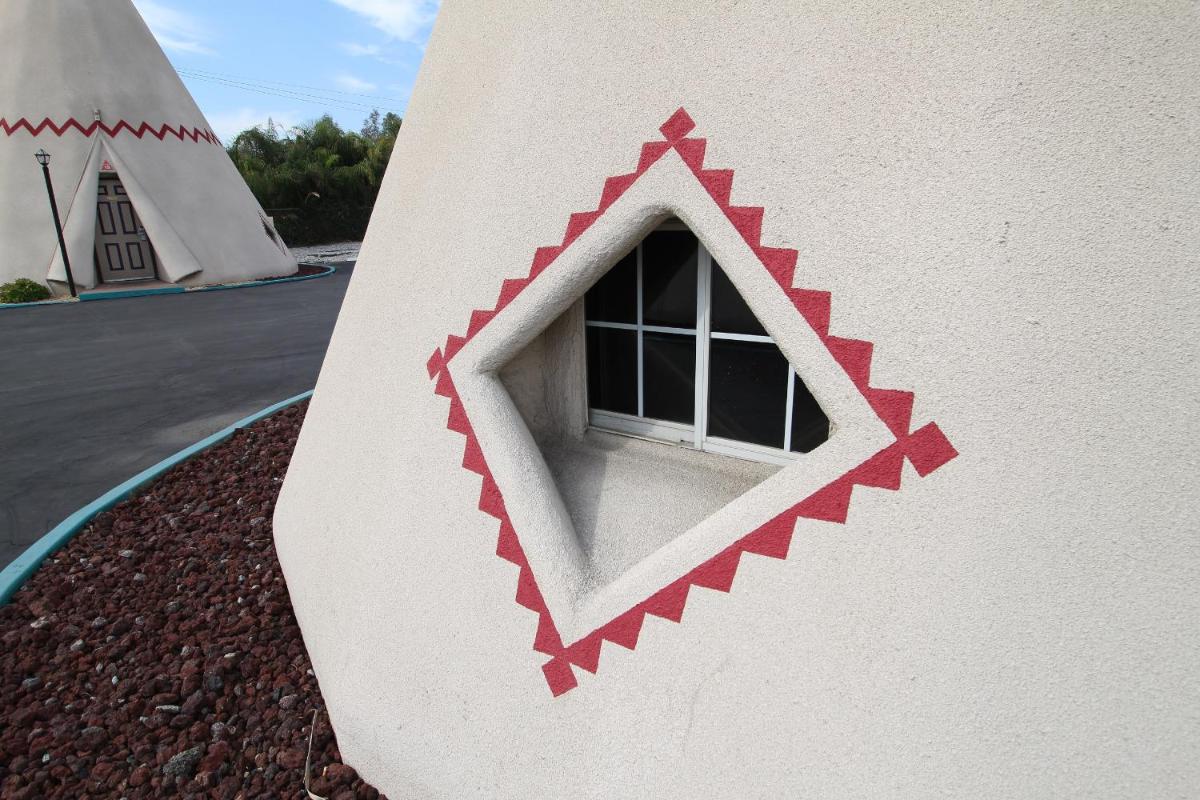 Wigwam Motel - image 4