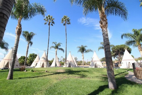 Wigwam Motel - image 7