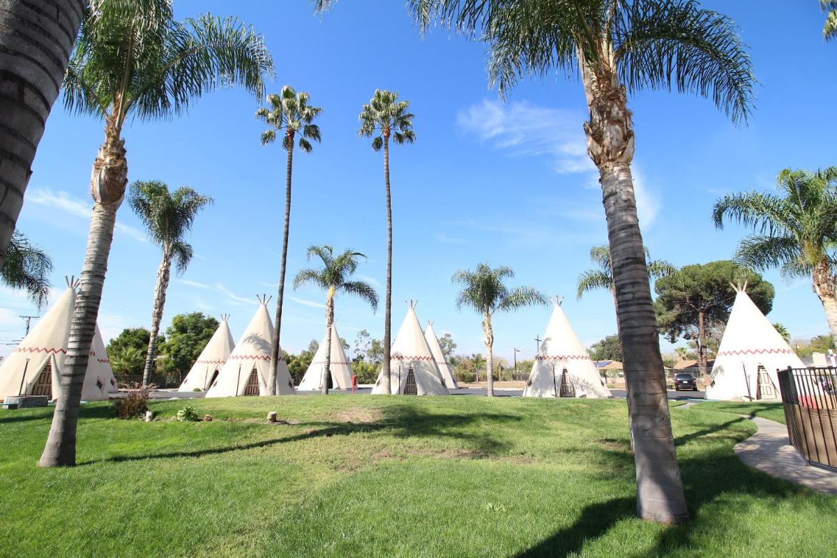 Wigwam Motel - image 7