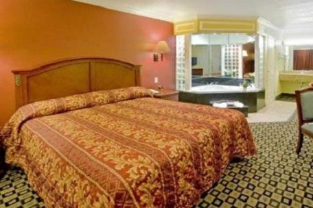 Americas Best Value Inn San Bernardino - image 7