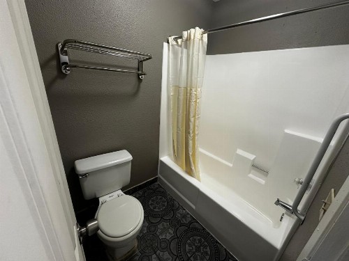 Sunpark Inn & Suites - image 27