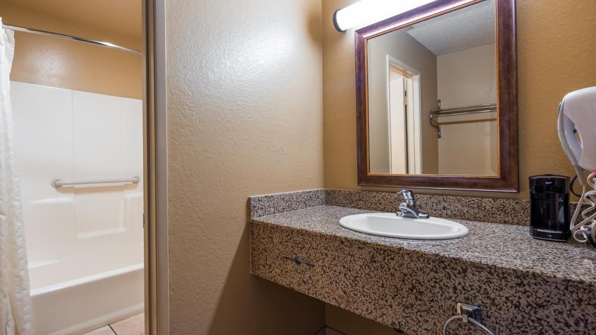 SureStay Plus Hotel by Best Western San Bernardino South - image 4