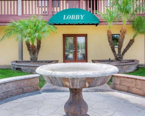 Quality Inn San Bernardino - image 7