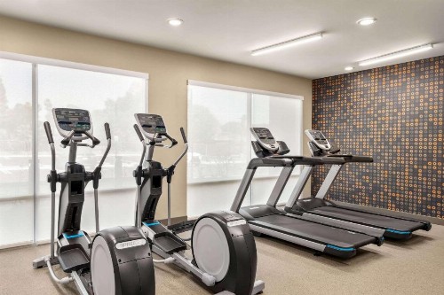 La Quinta Inn & Suites by Wyndham San Bernardino - image 42