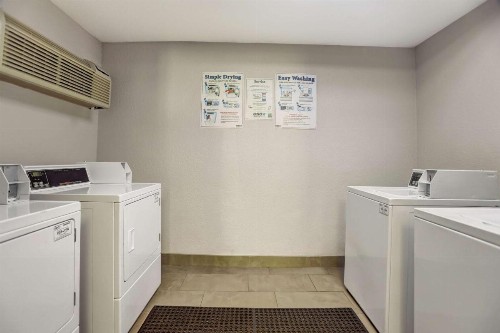 Motel 6-San Bernardino CA - North - image 13