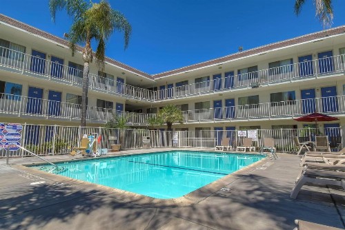 Motel 6-San Bernardino CA - North - image 25