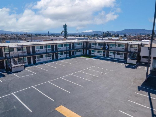 Astro Motel - image 13
